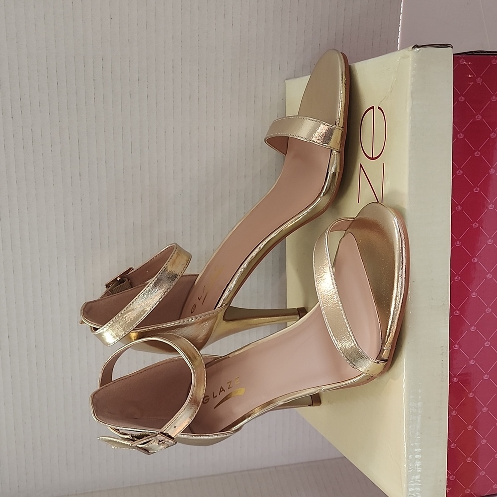 NEW! Metallic Gold Faux Leather Ankle Strap Stilleto Heel